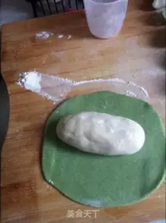 Make Five-colour dumplings step 3