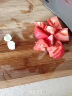 Make Tomato beef noodles step 1