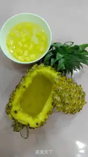 Make Pineapple seafood step 0