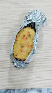 Make Pineapple seafood step 8