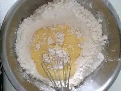 Make Vegetable oil fingers step 4