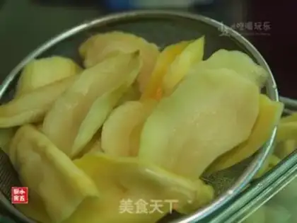 Make Mango dry and mango juice step 10