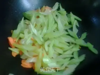 Make The Celery Lily step 5