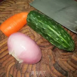 Make Dry onion cucumber carrot step 0