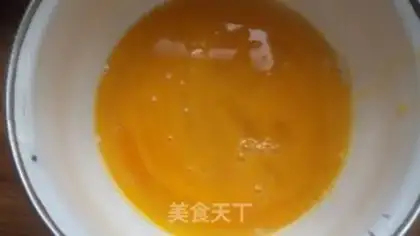 Make Scrambled eggs step 3