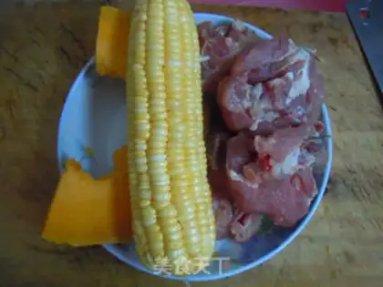 Make Corn pumpkin steak soup step 0