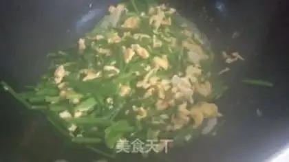 Make Scrambled eggs step 8