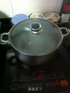 Make Egg and rice, black and sesame soup step 4