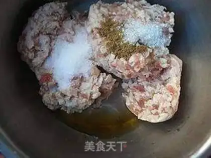 Make Pour the soup and the cage step 2