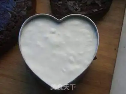 Make Yogurt mousse step 11