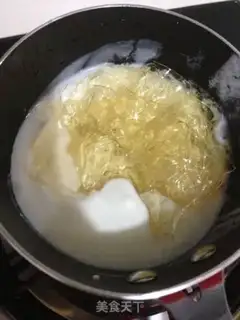 Make Yogurt mousse step 1