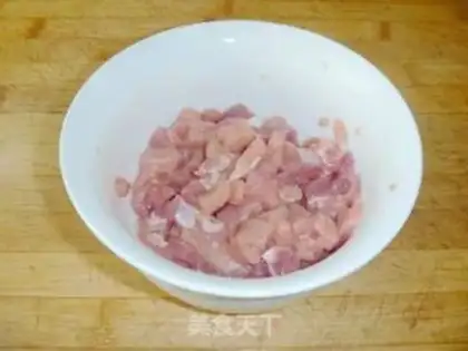 Make Bean fried meat step 1