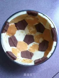 Make Football cake step 16