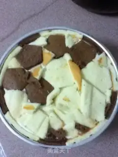 Make Football cake step 23