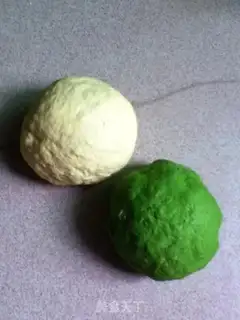 Make Spinach pumpkin butterflies step 3