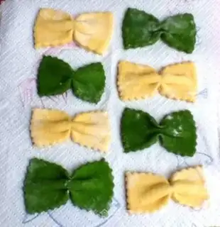 Make Spinach pumpkin butterflies step 8