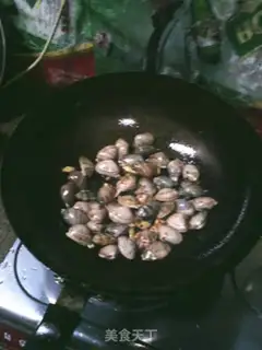 Make Flowers and silkmeal soup step 4