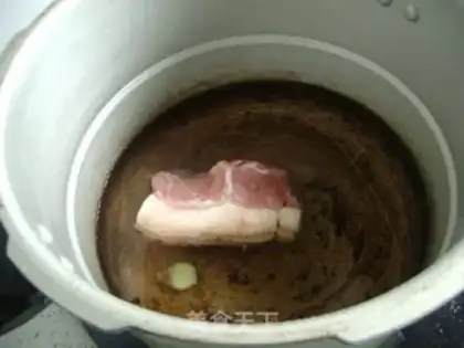 Make Pepper back to the pot step 0