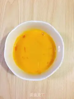 Make Pork melon omelet soup step 3