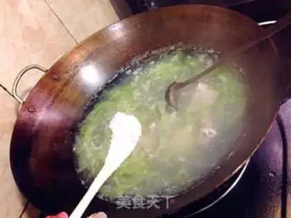 Make Pork melon omelet soup step 7