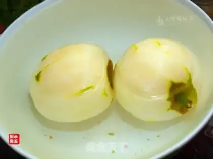 Make Plum pear step 1