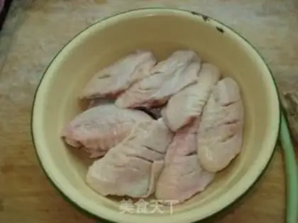 Make Red chicken wings step 1
