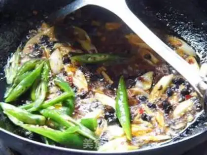 Make The bean pepper comes back to the pot step 7