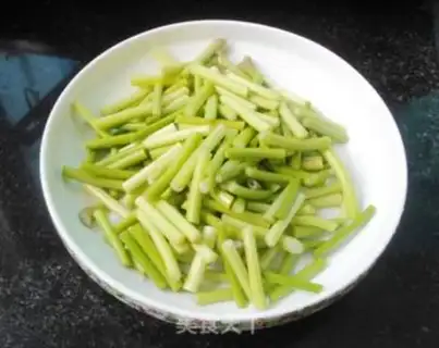 Make A garlic fried duck step 2