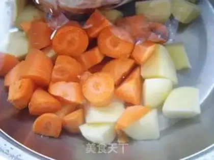 Make Potato curry chicken step 0