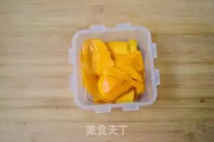 Make Mango yogurt ice step 4