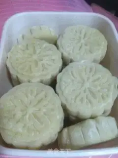 Make Ice mooncake step 7