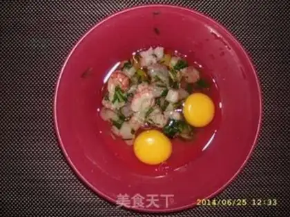 Make Onion egg shrimp pancakes step 2