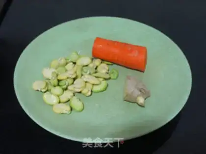 Make Bean carrot bone soup step 1