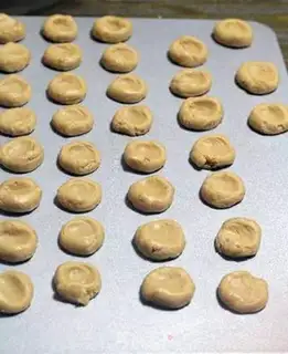 Make Peanut butter cookies step 5