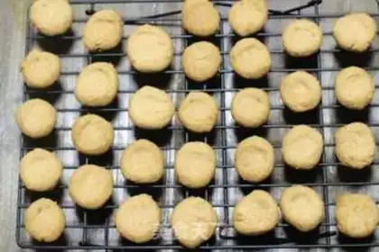Make Peanut butter cookies step 8