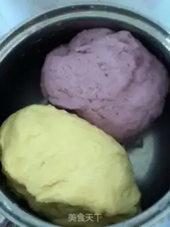Make Shoes bread step 0