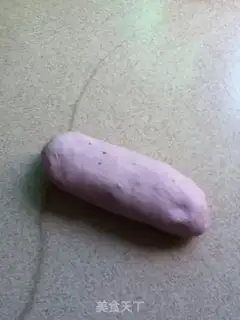 Make Shoes bread step 1