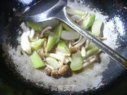Make Crab-flavored mushrooms step 9