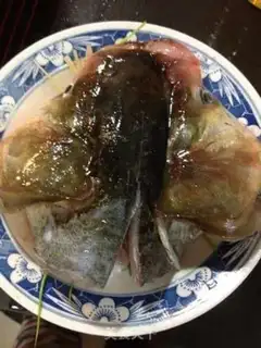 Make Scratch the fish head step 0