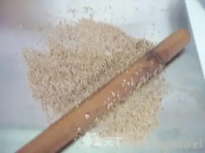 Make Rose sesame ice cream step 3