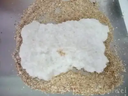 Make Rose sesame ice cream step 4