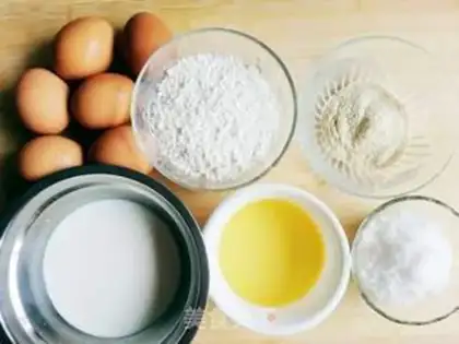 Make The crown chifeng cake step 0