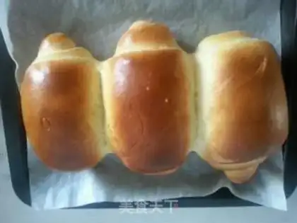 Make Cheese hand tore bread step 3