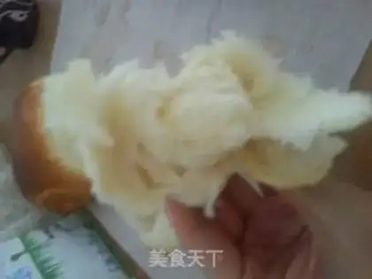 Make Cheese hand tore bread step 5