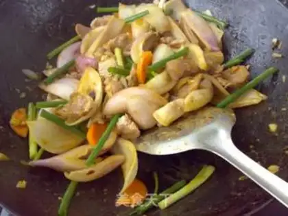 Make Soy sauce and pig tongue step 5