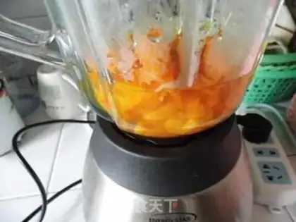 Make Carrot juice step 3