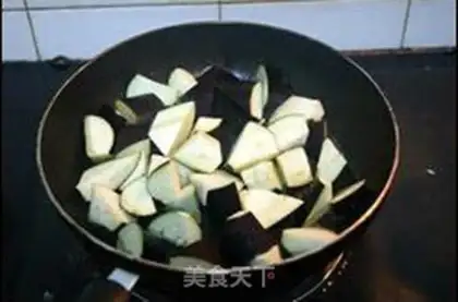 Make Bean petal eggplant step 2