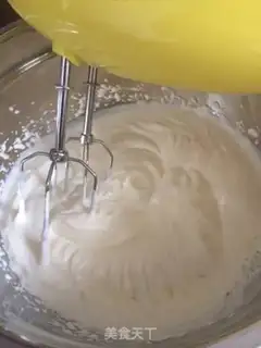 Make Cherry mousse step 1
