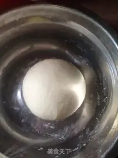 Make Potato-coloured buns step 1
