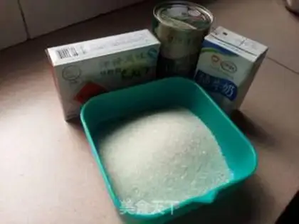 Make Red bean coconut horse hoof cake step 0